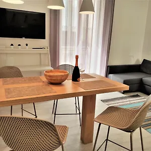 Edesia Apartment- Ortigia Holidays Appartamento